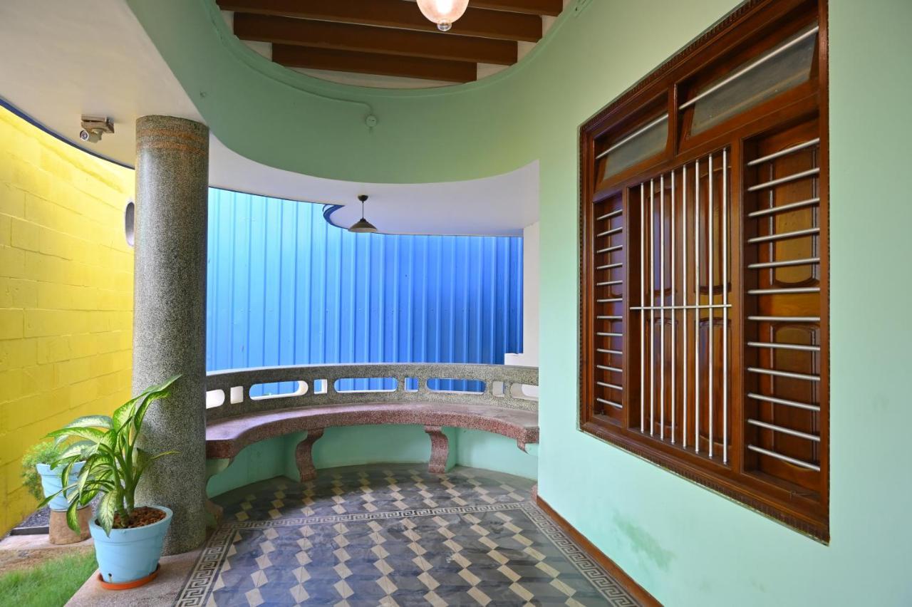 Les Boganveillea Heritage Guest House Auroville Exterior photo