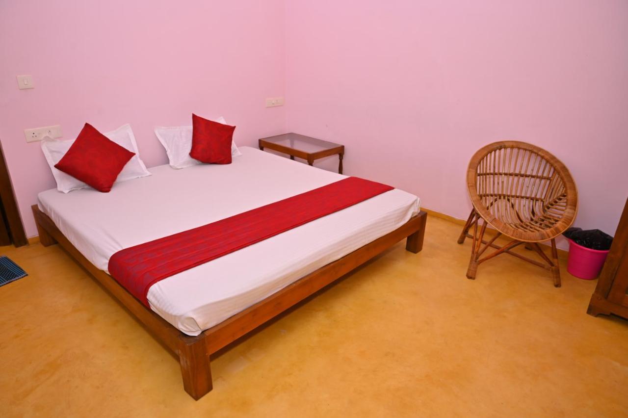 Les Boganveillea Heritage Guest House Auroville Exterior photo