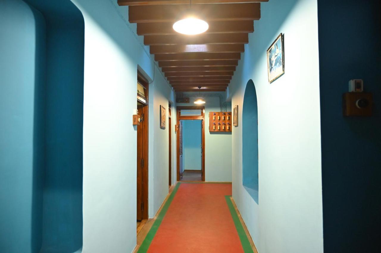 Les Boganveillea Heritage Guest House Auroville Exterior photo
