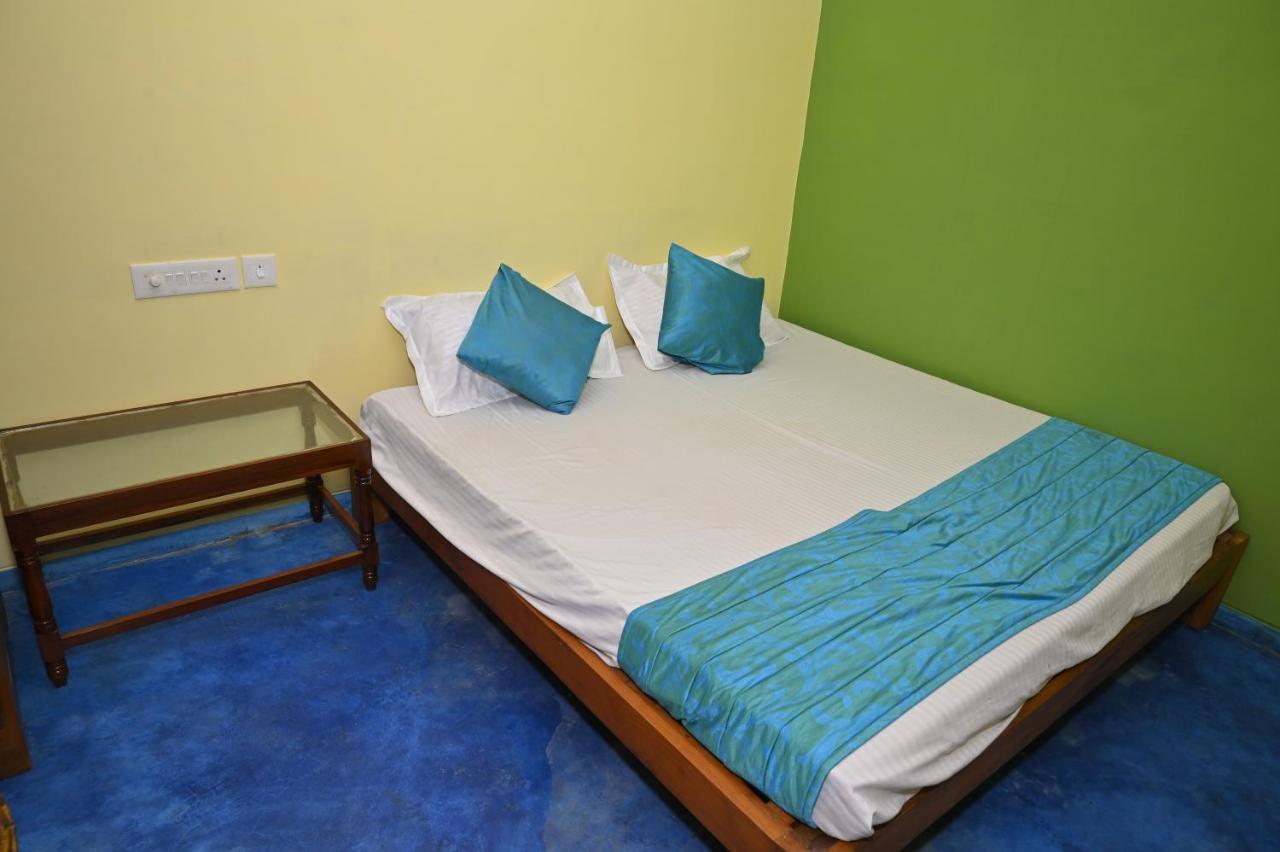 Les Boganveillea Heritage Guest House Auroville Exterior photo
