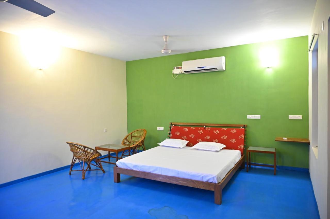 Les Boganveillea Heritage Guest House Auroville Exterior photo