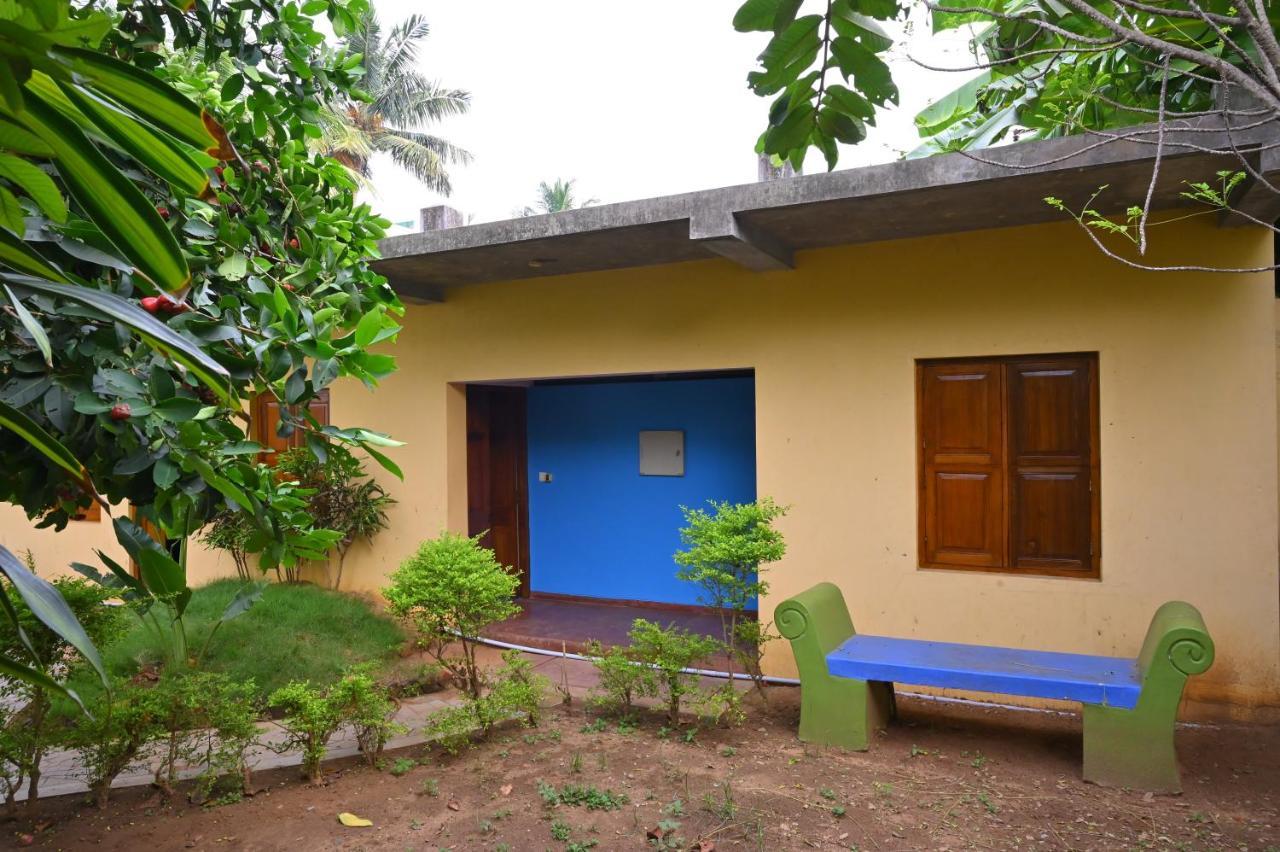 Les Boganveillea Heritage Guest House Auroville Exterior photo
