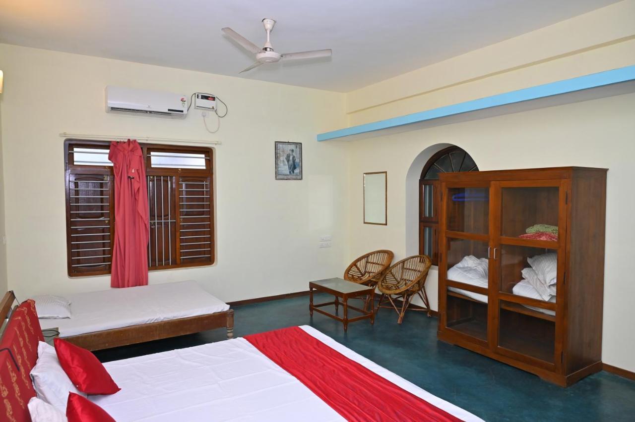 Les Boganveillea Heritage Guest House Auroville Exterior photo